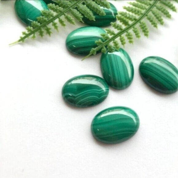 Natural Flowery Malachite ✦ Velvet Green Crystal Specimen ✦ Healing Stone 38g - Picture 16 of 17